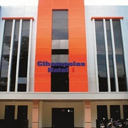 Hotel Cihampelas 1 Бандунг Экстерьер фото